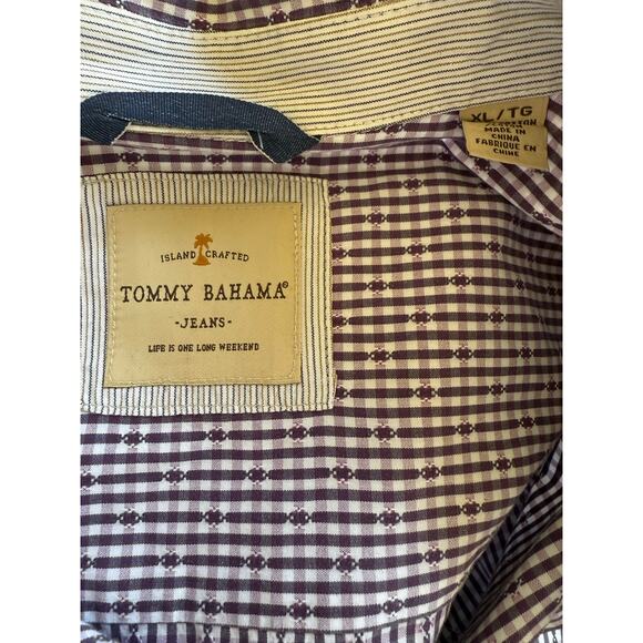 Tommy Bahama Jeans Men's Button Down Shirts, Bundle of 2, Size XL - Picture 9 of 9